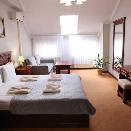 Sapsan Hotell Ternopil Eksteriør bilde