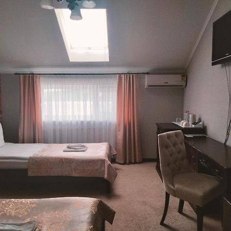 Sapsan Hotell Ternopil Eksteriør bilde