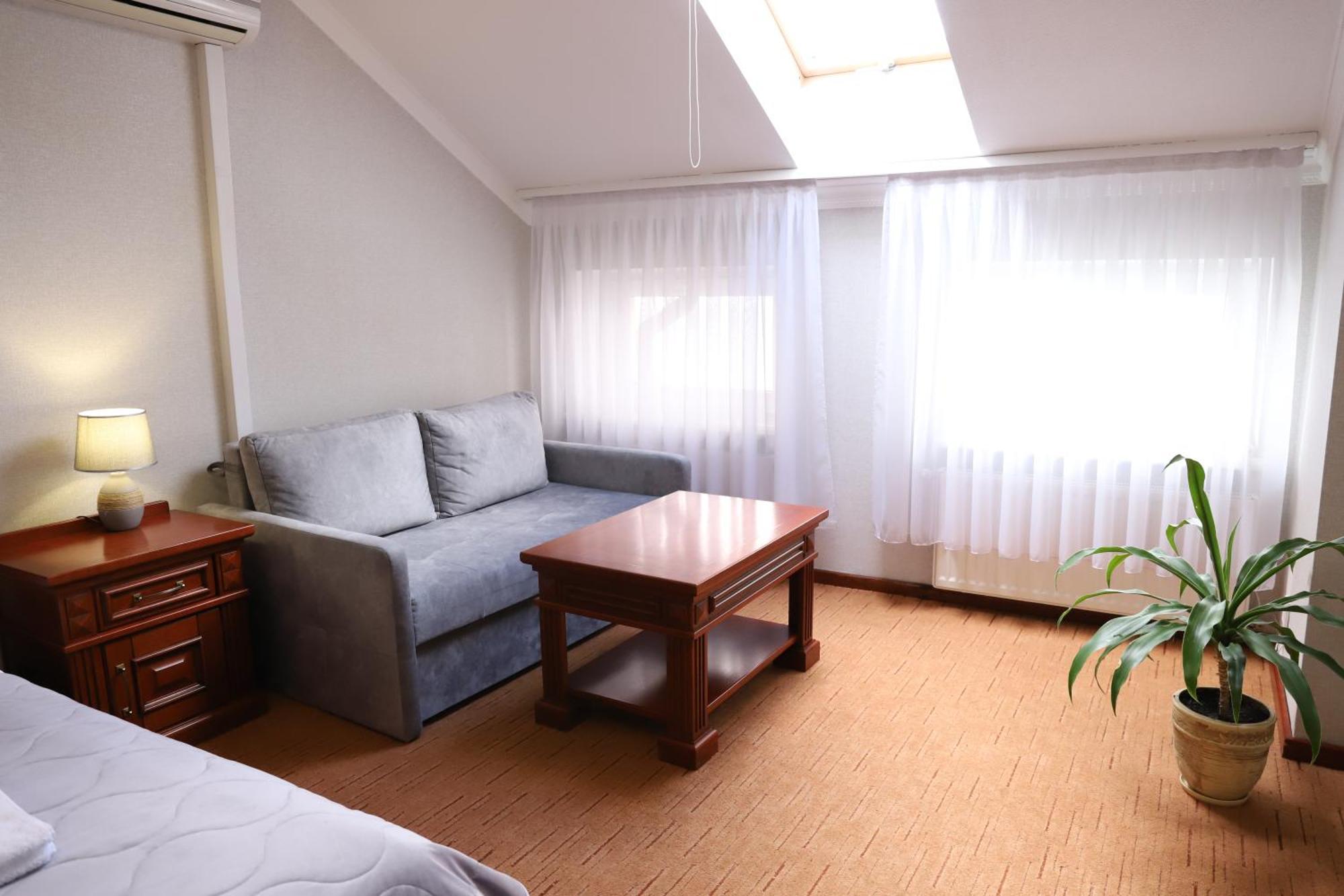Sapsan Hotell Ternopil Eksteriør bilde