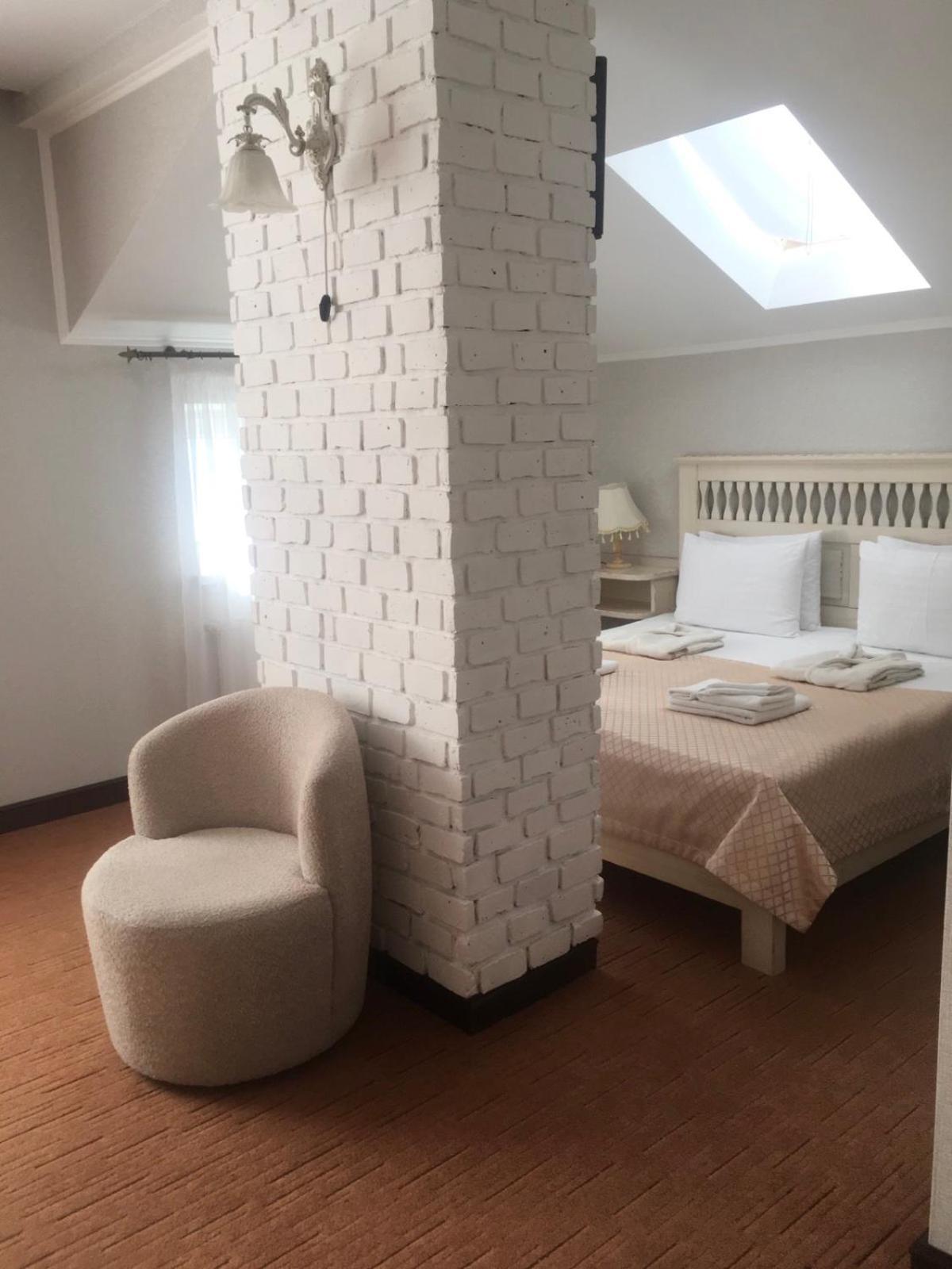 Sapsan Hotell Ternopil Eksteriør bilde