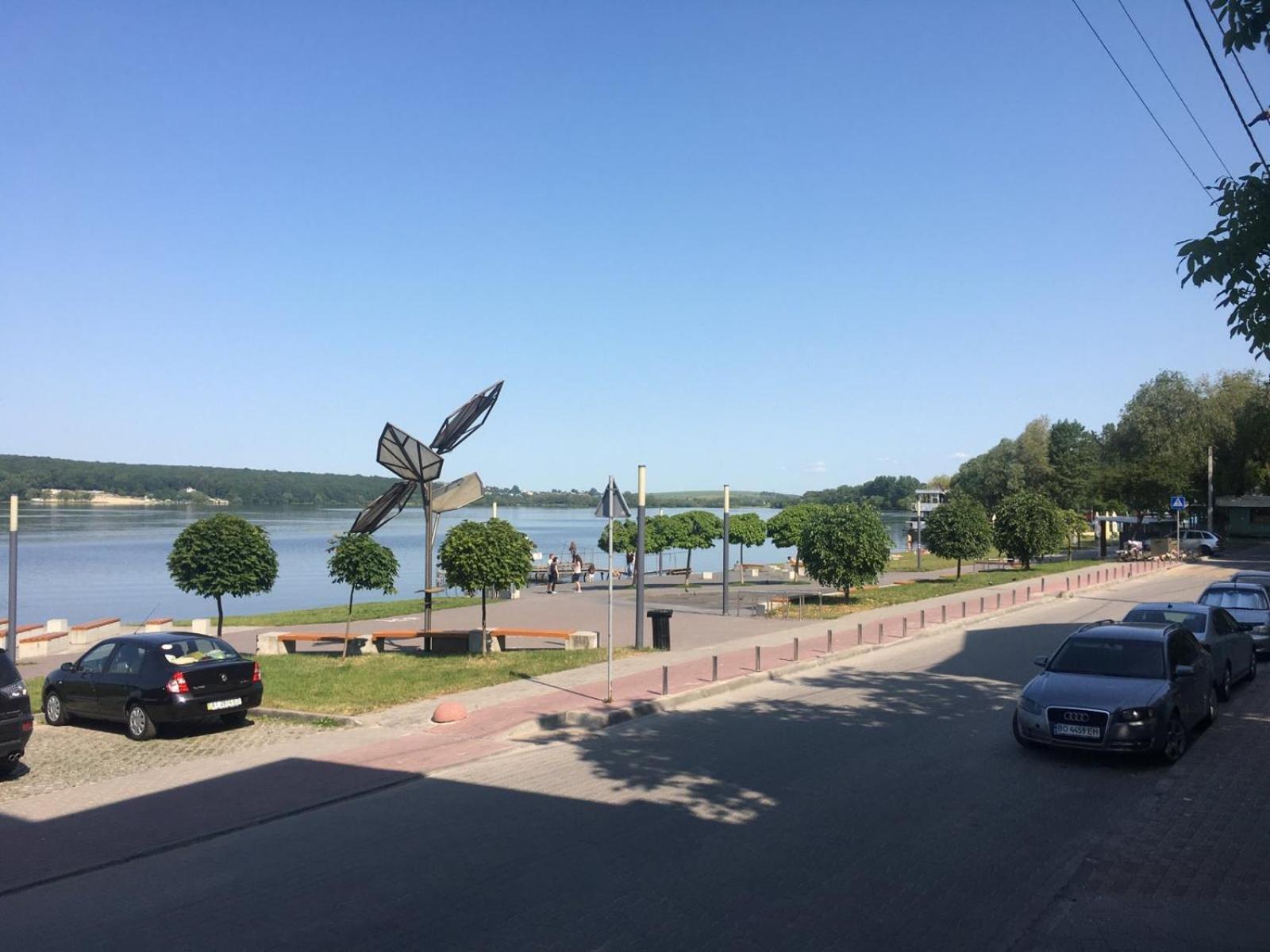 Sapsan Hotell Ternopil Eksteriør bilde