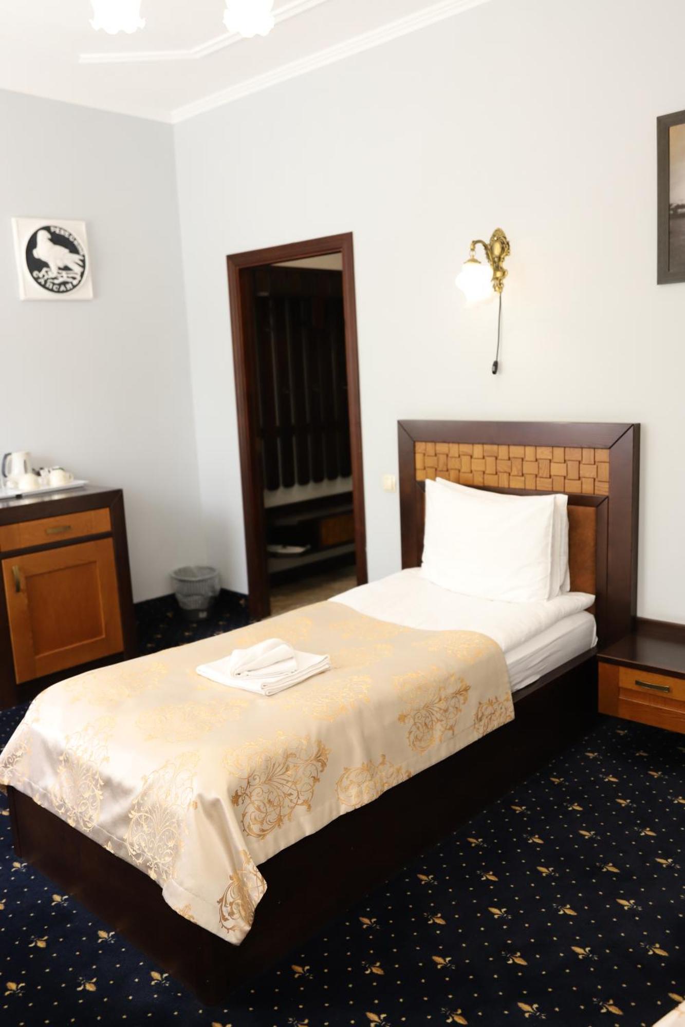 Sapsan Hotell Ternopil Eksteriør bilde